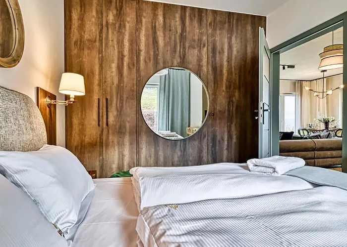 Hillside Vip Iii - Przy Wyciagu - By Royal Aparts 아파트 카르파츠